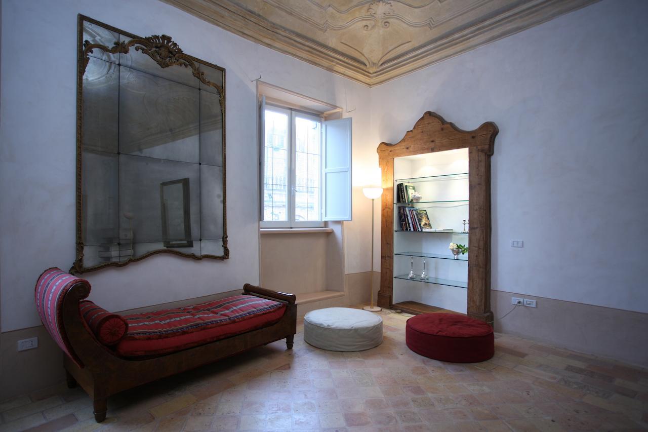 Palazzo Santinelli Bed & Breakfast SantʼAngelo in Vado Dış mekan fotoğraf